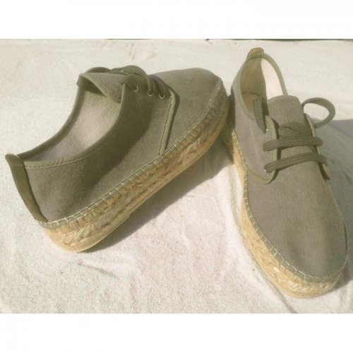 short fabric sneakers